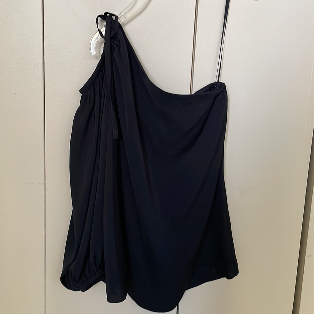 Great date night one shoulder blouse by Rachel Roy